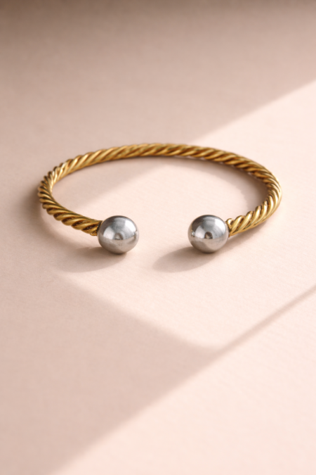 The Rope & Steel Cuff